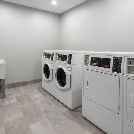 Hawthorn Extended Stay By Wyndham Williston Burlington Kültér fotó